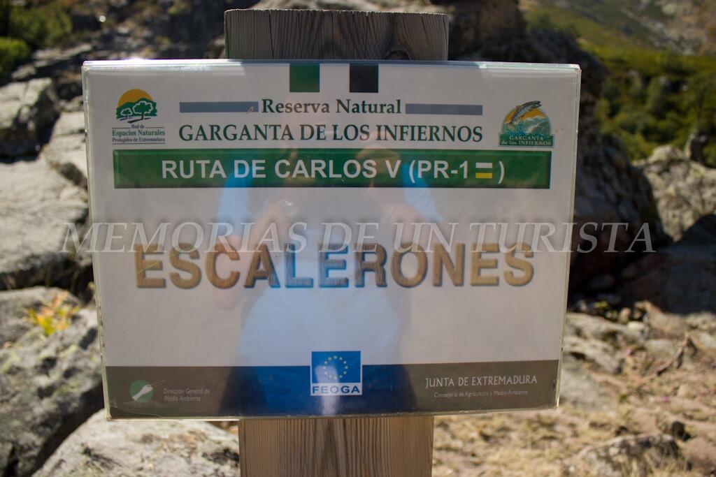 Cartel Escalerones