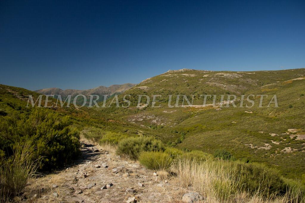 Vistas subiendo al Collado de las Yegüas