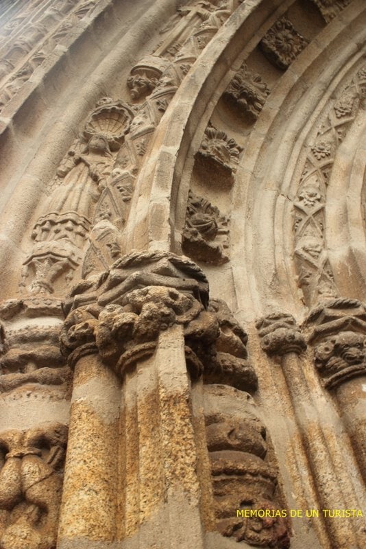 Detalles del arco de la puerta