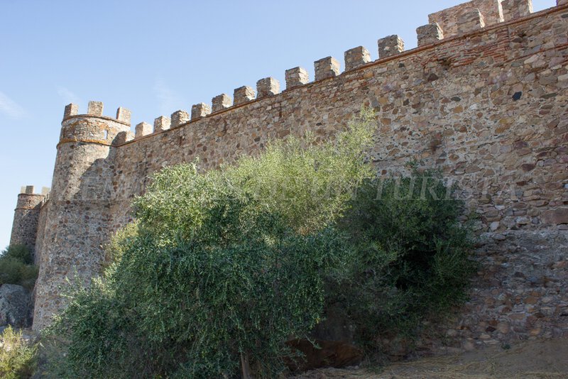 Llegando al Castillo de Miraflores