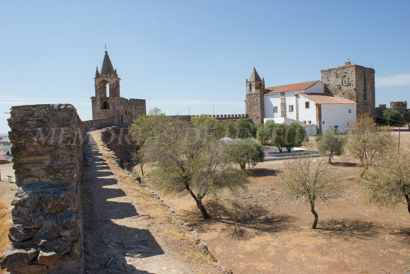 Vistas generales del castillo