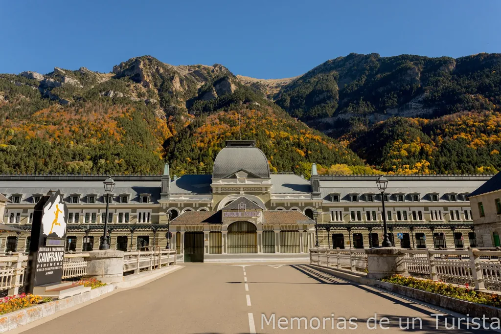 Aragón – Valle de los Arañones: visita guiada a la Estación Internacional de Canfranc