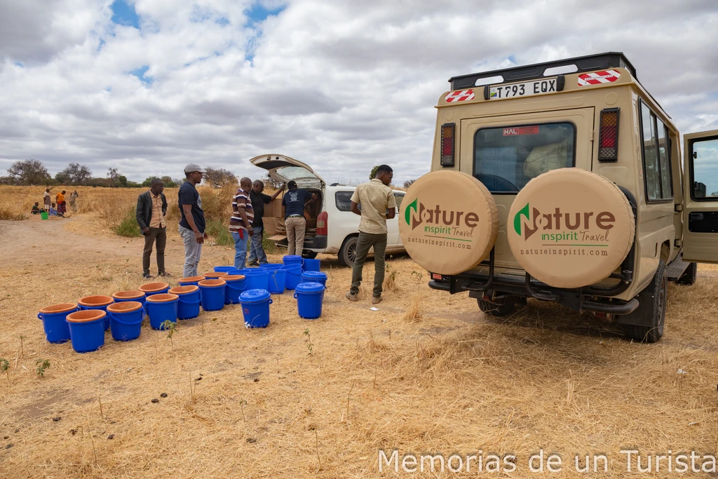 Tanzania-Nature in Spirit: el reparto de filtros de agua para poblados masai